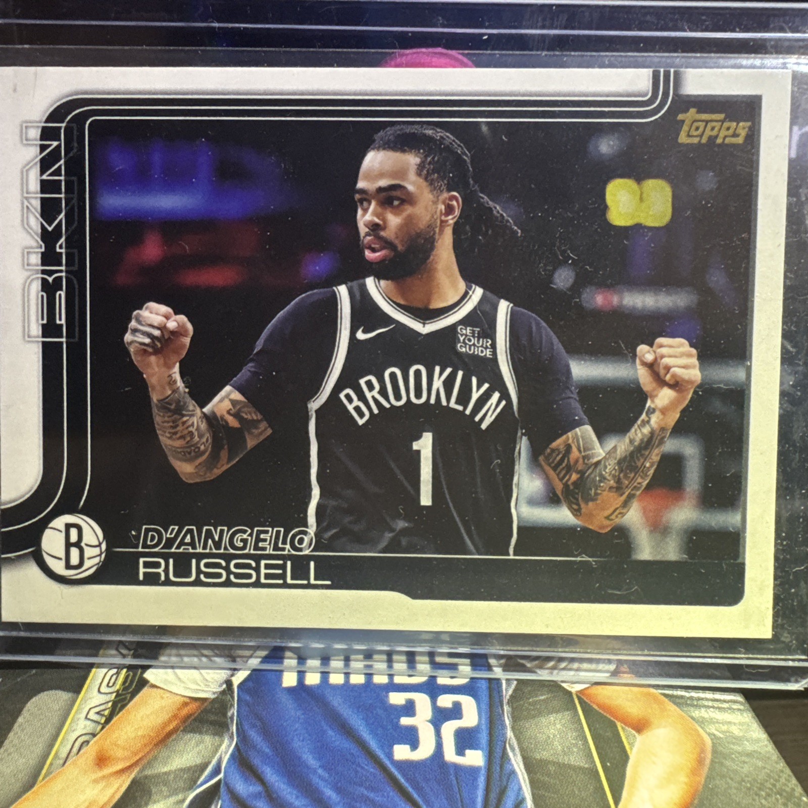 2025 Topps - D'Angelo Russell - #8 - Golden Mirror SSP 🔥
