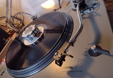 Technics SL-1500 Mk1 Direct Drive Turntable new capacitors fitted and serviced