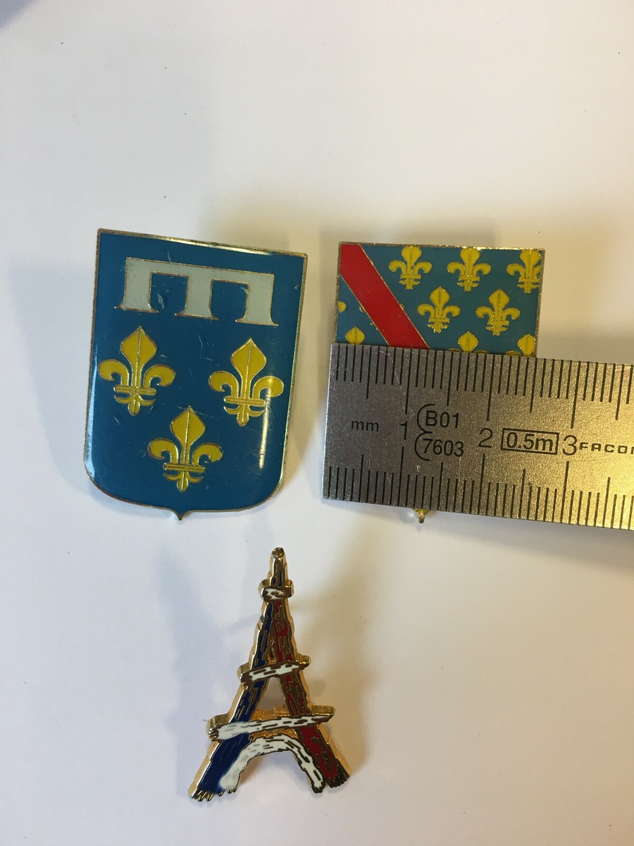 Lot De 3 Pins - Tour Eiffel Et Blason - Occasion - Sans Marque