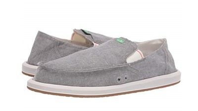 sanuk pick pocket chambray