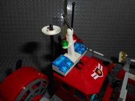 LEGO CITY: Fire Hovercraft (7944) near Complete W/Instructions Rare Retired