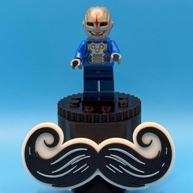 LEGO: Nova Corps Officer (SH0128) - From Marvel Set 76019 (2014) - RETIRED! LOOK