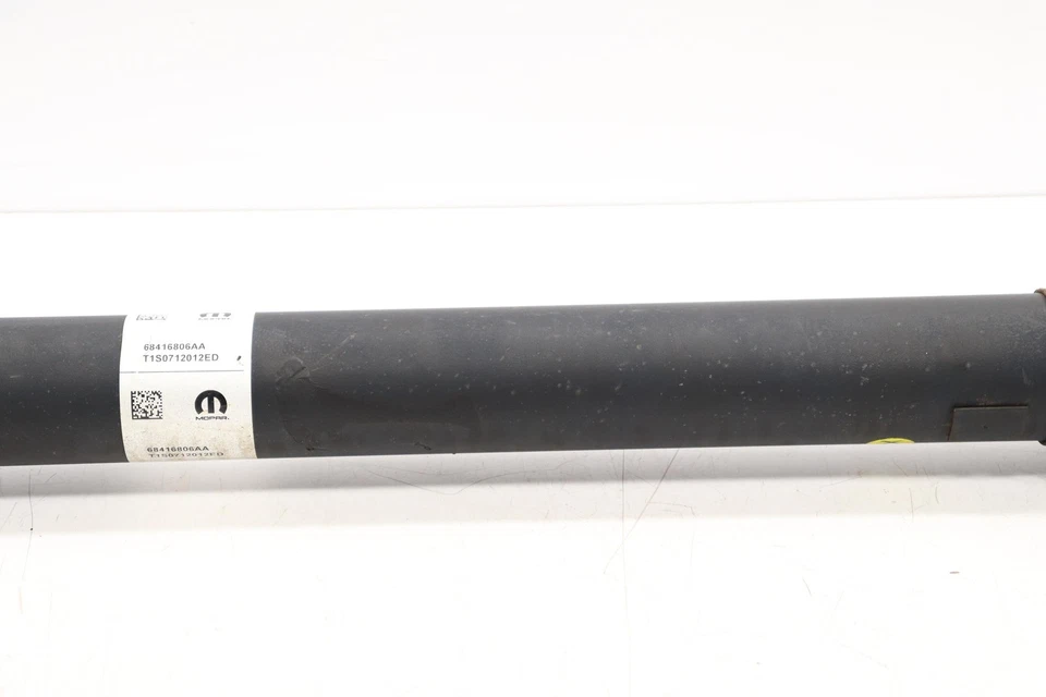 2022 - 2025 JEEP WAGONEER 4X4 REAR DRIVE SHAFT DRIVESHAFT OEM 68416806AA - Image 4 of 4