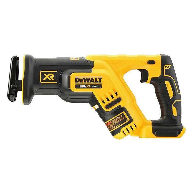 Scie sabre compacte 18V DEWALT finie la fatigue dans les espaces étroits