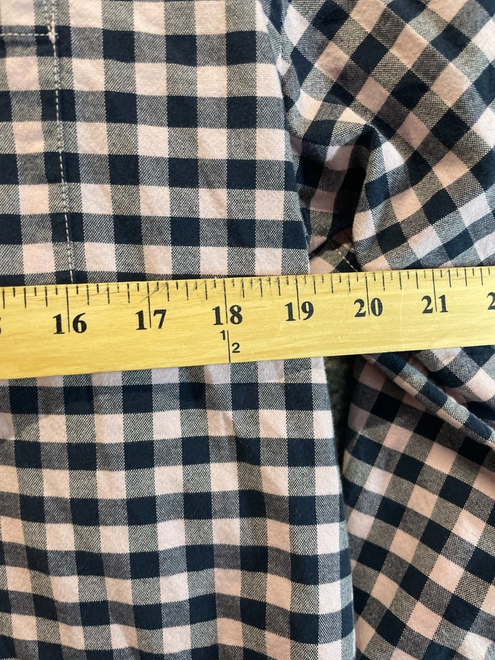 Old Navy Dress Shirt Men's Size Large Plaid Business Casual - Image 3 of 4
