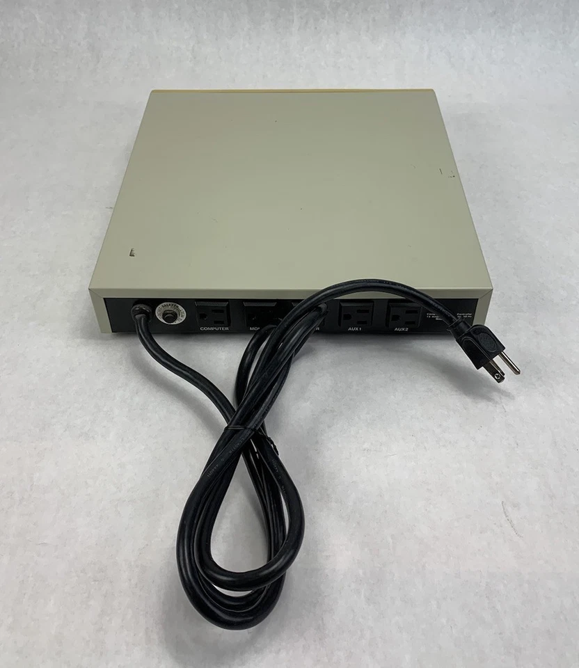 Tripp Lite TL-777 5-Outleft Surge Protector Monitor Stand Switch - Image 4 of 4