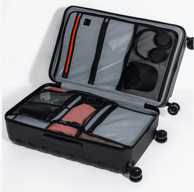 New OGIO RENEGADE VAULT CHECKED BAG Black