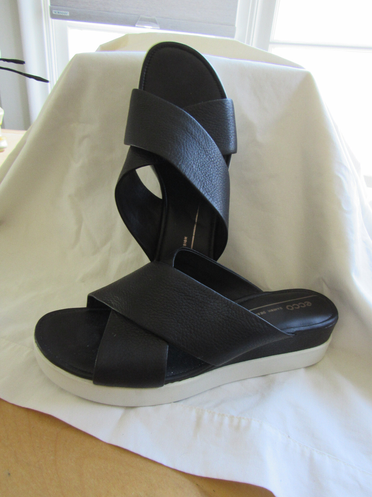 ecco sandals wedge