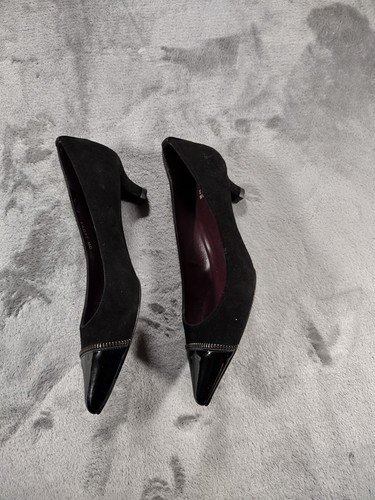 Stuart Weitzman Black Suede pointed patent leather toe with zipper detailing 6.5 - Picture 2 of 8