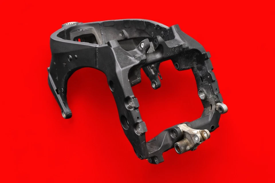 2020 Yamaha YZF R1 chassi quadro principal fabricante de equipamento original 2CR-21110-00 reto limpo EZ-Reg - Imagem 2 de 4