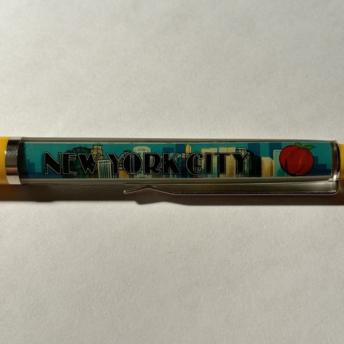 New York City The Big Apple Floaty Pen Yellow Taxi Cab Moves Souvenir Promo Vtg - Picture 2 of 9