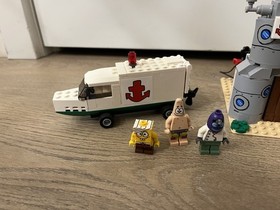 LEGO SpongeBob: The Emergency Room (3832) 99.9% Complete, Manual Included