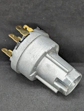 NOS 1968 PONTIAC TEMPEST GTO LEMANS IGNITION SWITCH 1116693 D1421A