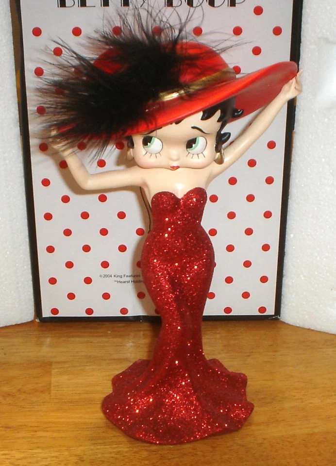 Betty Boop #6969 "Hot Betty Fixing Hat" Figurine w/ Box 2004 Westland Giftware - Image 3 of 4