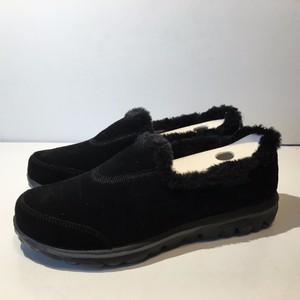 skechers memory fur