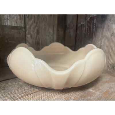 Vintage Westmoreland Pale Pastel Peach Milk Glass Scalloped Tulip Bowl  