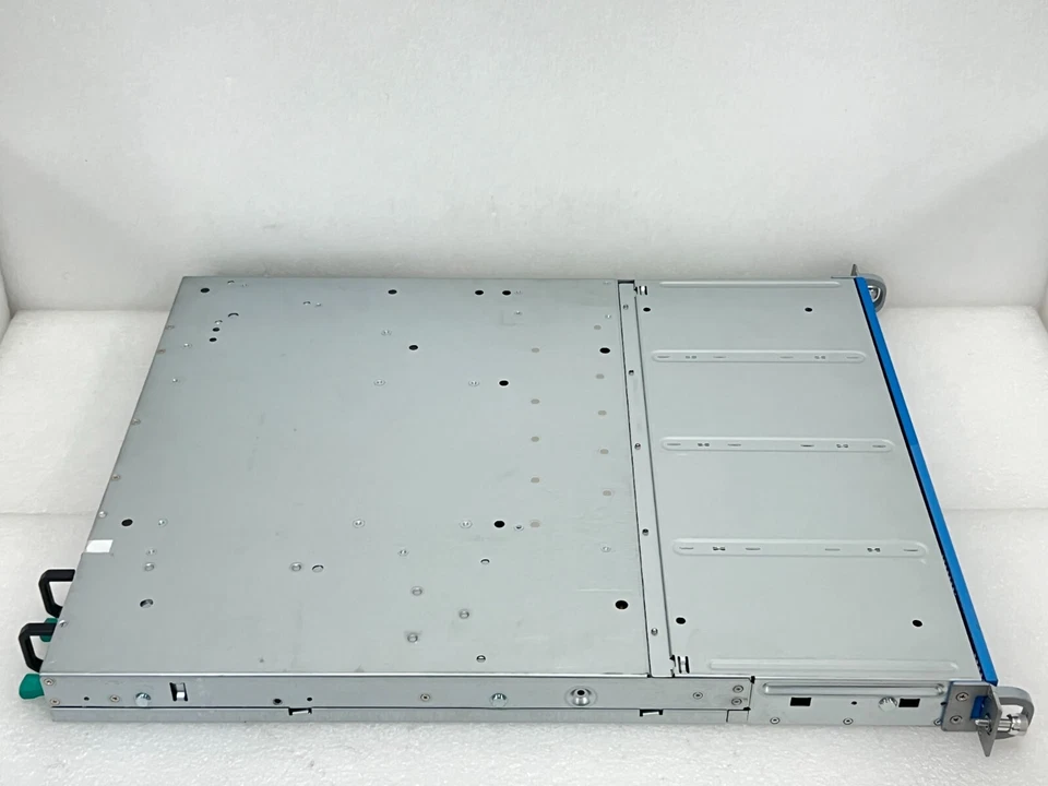 Intel R1304RPMSHOR 1U Server System with 4x 8GB RAM (32GB) and Intel E3-1231 CPU - Image 4 of 4