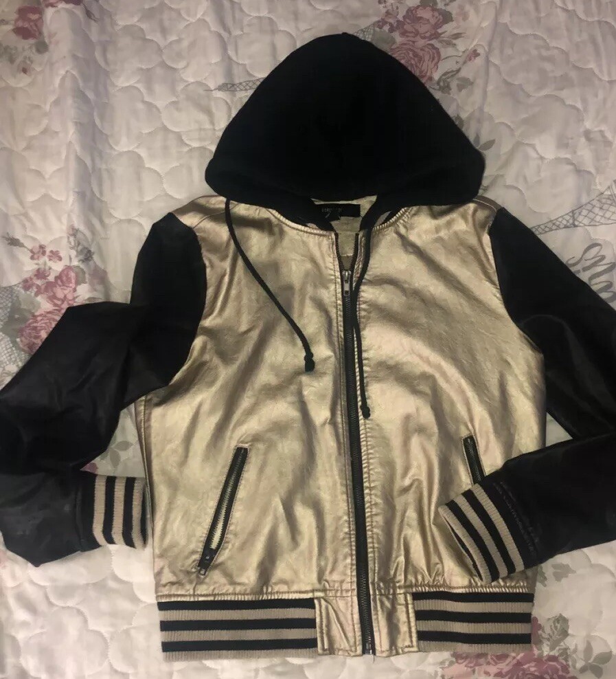 Forever 21 Junior Gold Black Hooded 