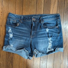 Maurices Cuffed Denim Shorts Medium Dark Wash Distressed Stretch Size 11/12