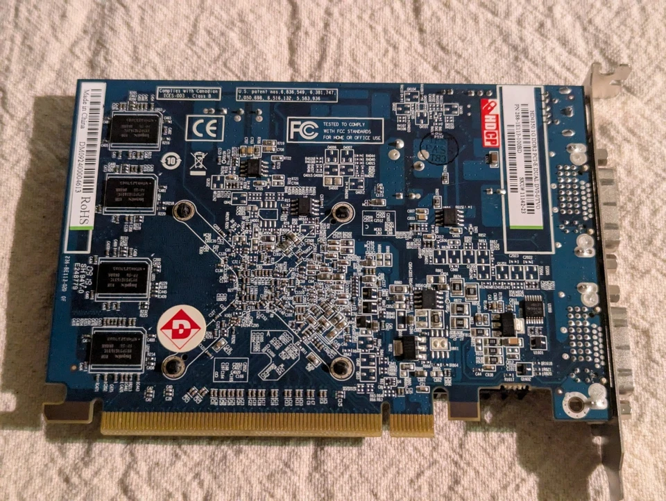 Sapphire ATI Radeon HD4350 1GB PCI Express Silent Graphics Card - Image 4 of 4