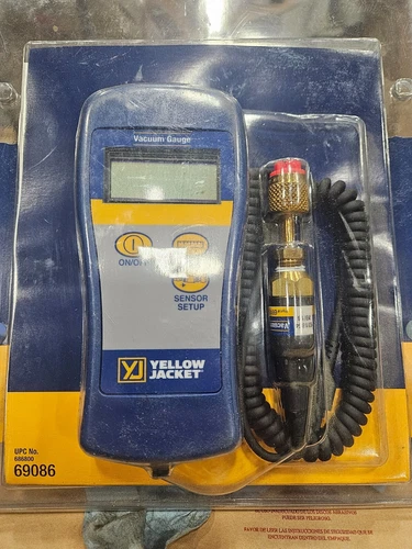 YELLOW JACKET HAND-HELD DIGITAL VACUUM GAUGE 69086 WITH CARRY CASE