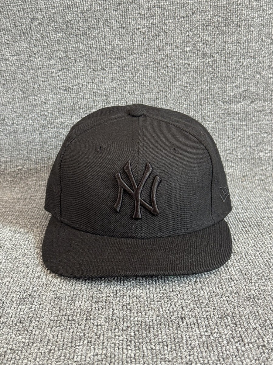 New Era Yankees 59FIFTY Fitted Hat Black Size 7 MLB Cap