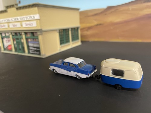High Speed HO 3 PACK, 1955 Chev, 1953 Cadillac, & Ford Taunus with Camper! - Picture 5 of 5