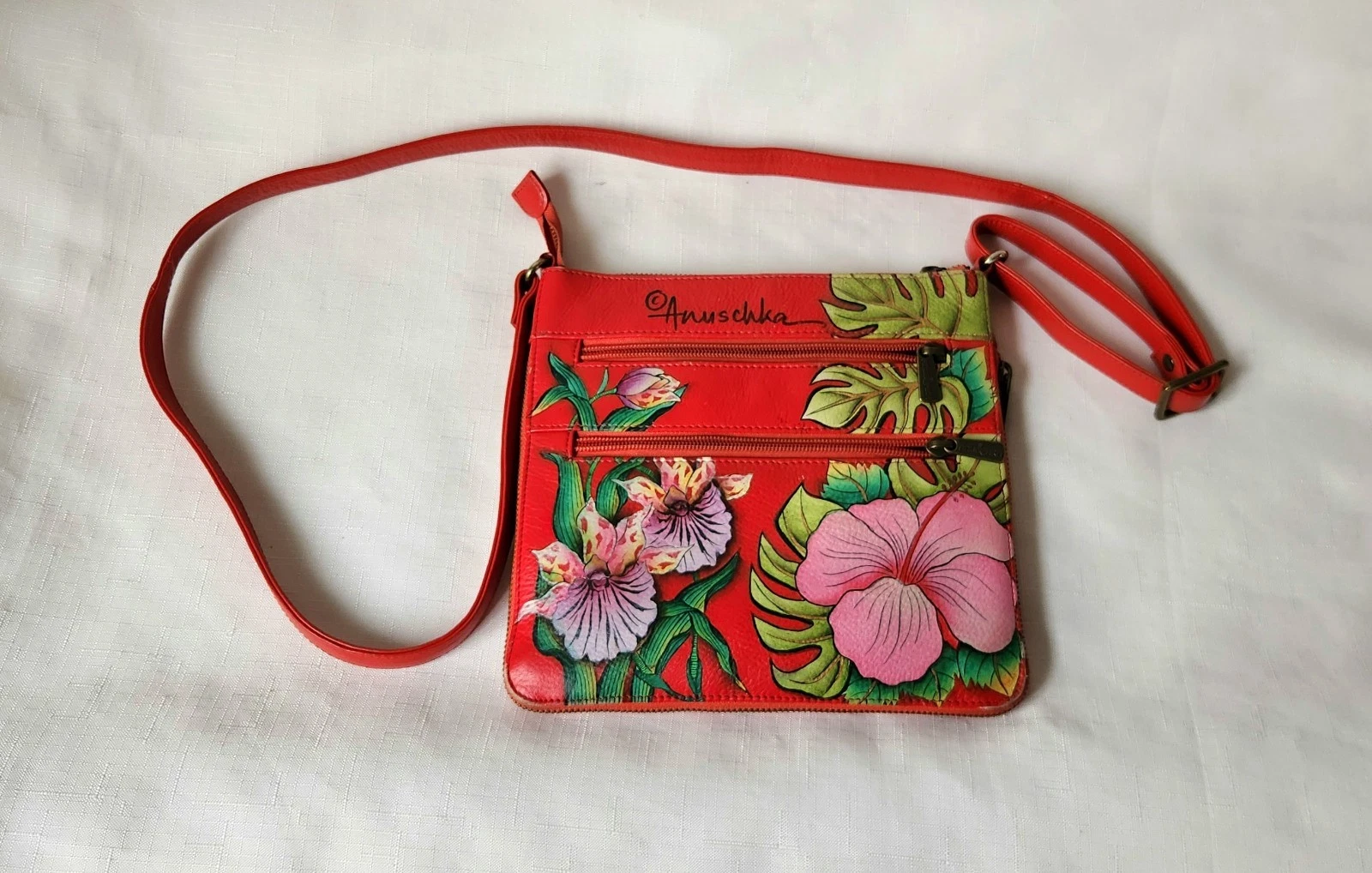 Anuschka ISLAND ESCAPE Leather bag Tropical Flowers hand painted Expandable Cros