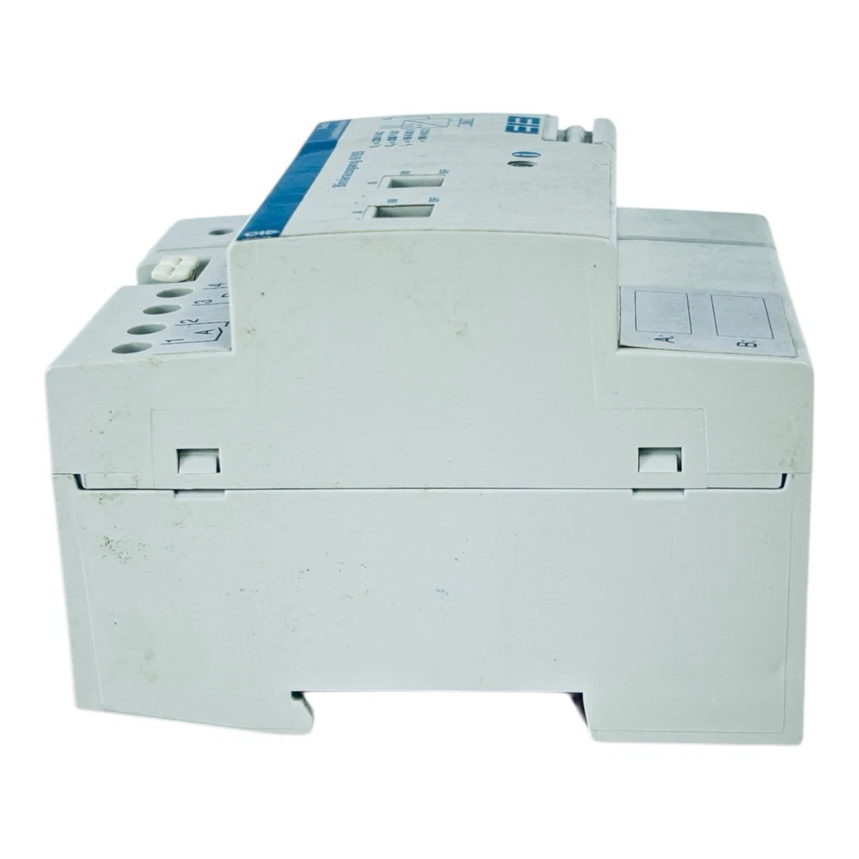 Busch-Jaeger 6193 Binärausgang / 2fach / REG 2x16A / Instabus / EIB / X1 - Bild 2 von 3