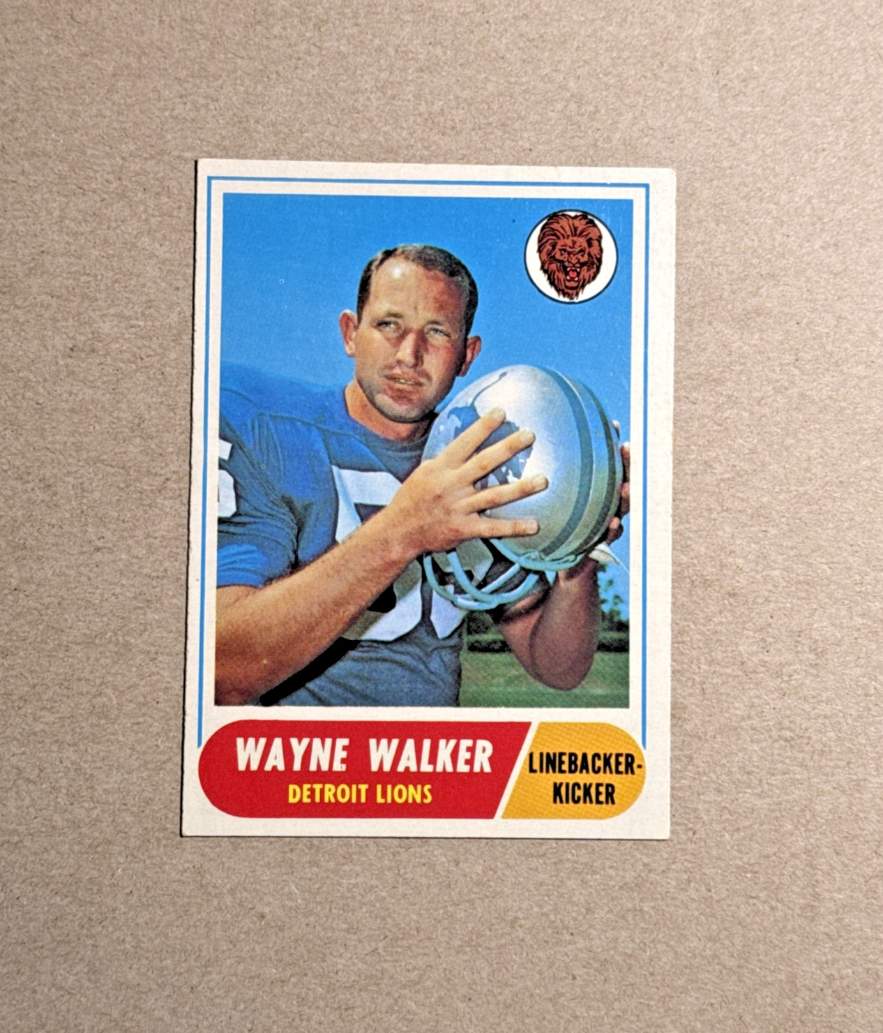 1968 Topps #26 Wayne Walker Lions Vintage Football Card! EXMT