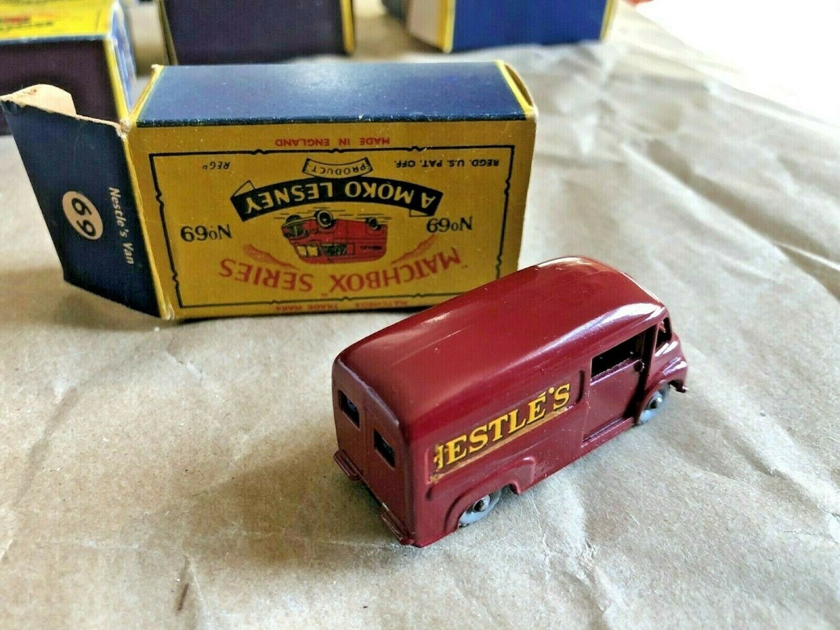Matchbox 69 Lesney No.69a. COMMER NESTLES VAN MOKO B Style