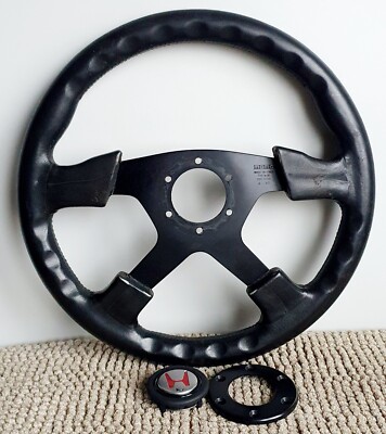 (172)ｍｏｍｏ MOMO Honda Access F 1 RARE Leather Steering Wheel EE9 EG6