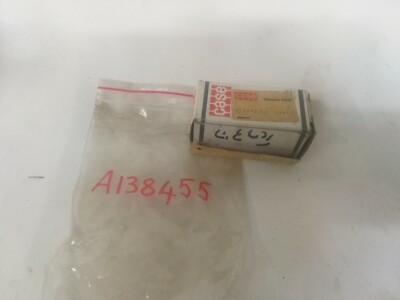 Arbre De Tracteur Case IH - Références A138455 & A157156 - New Old Stock (NOS) - Pièce Neuve Ancien Stock - Made In USA