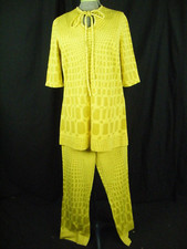 MR DINO Vtg 70s Yellow Mod Printed Lounge Top  Pant Set-Bust 42/Waist 27/XS-S