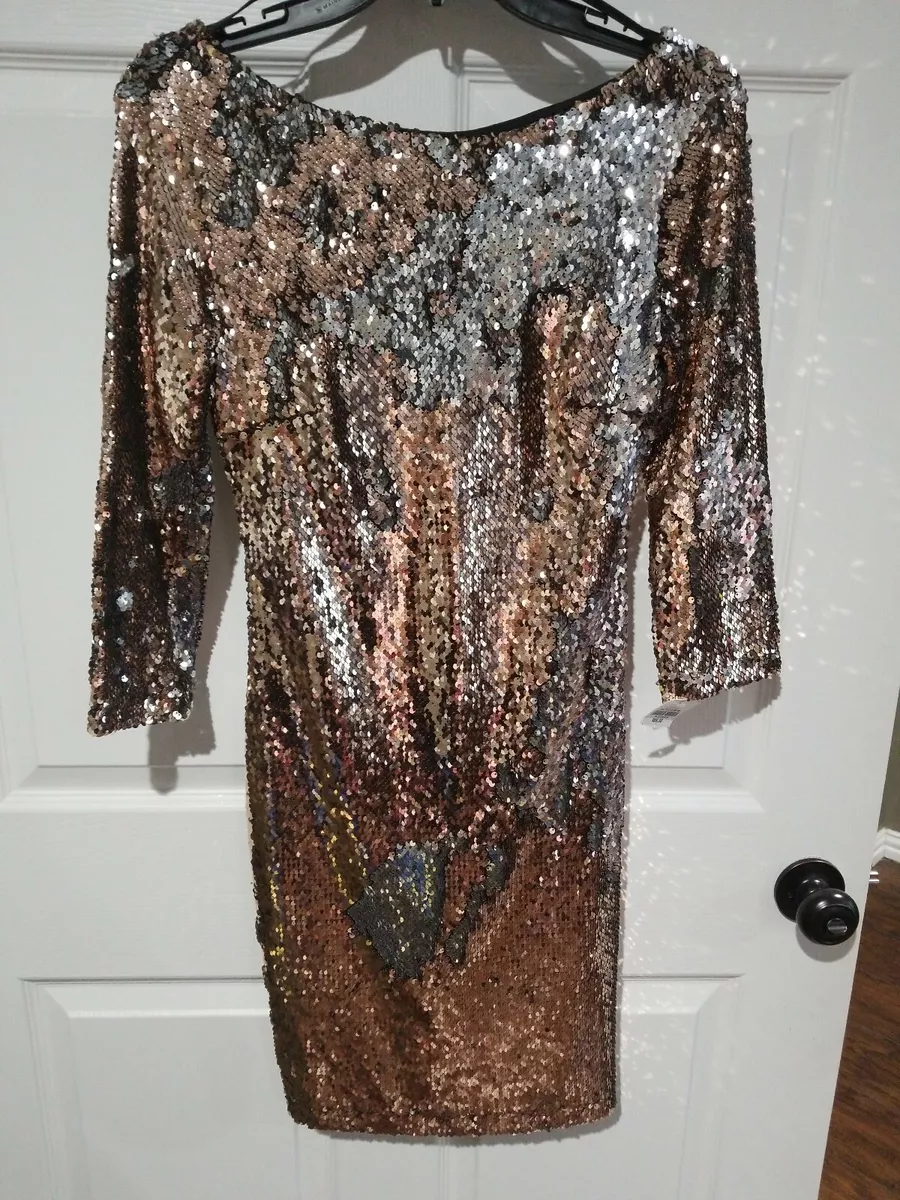 Premier amour top gold dress