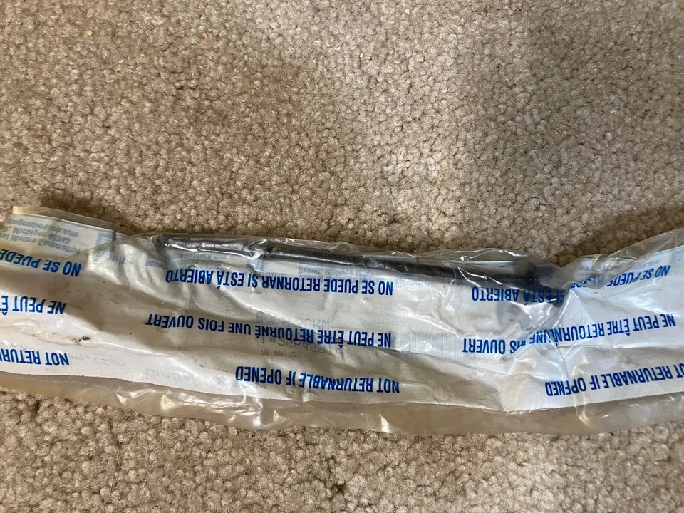 Perno de retención del módulo de control del tren motriz GM PCM 25645915 NUEVO DE STOCK Foto 2 de 2