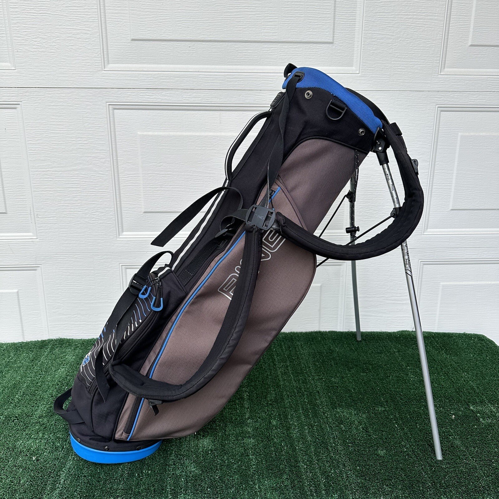 PING L8 Black Gray Double Strap 4 Way Stand GOLF BAG w/ E2 Enhanced