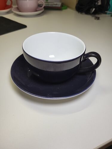 Porzellantasse Dibbern Schwarz mit Untertasse ( cup Dibbern black with soucer)