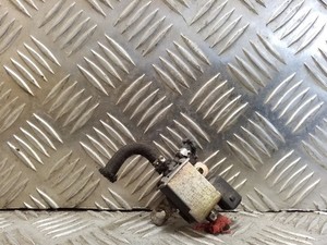 Volkswagen PASSAT B4 1995 Diesel 66kW Turbolader Druckwandler Magnetventil