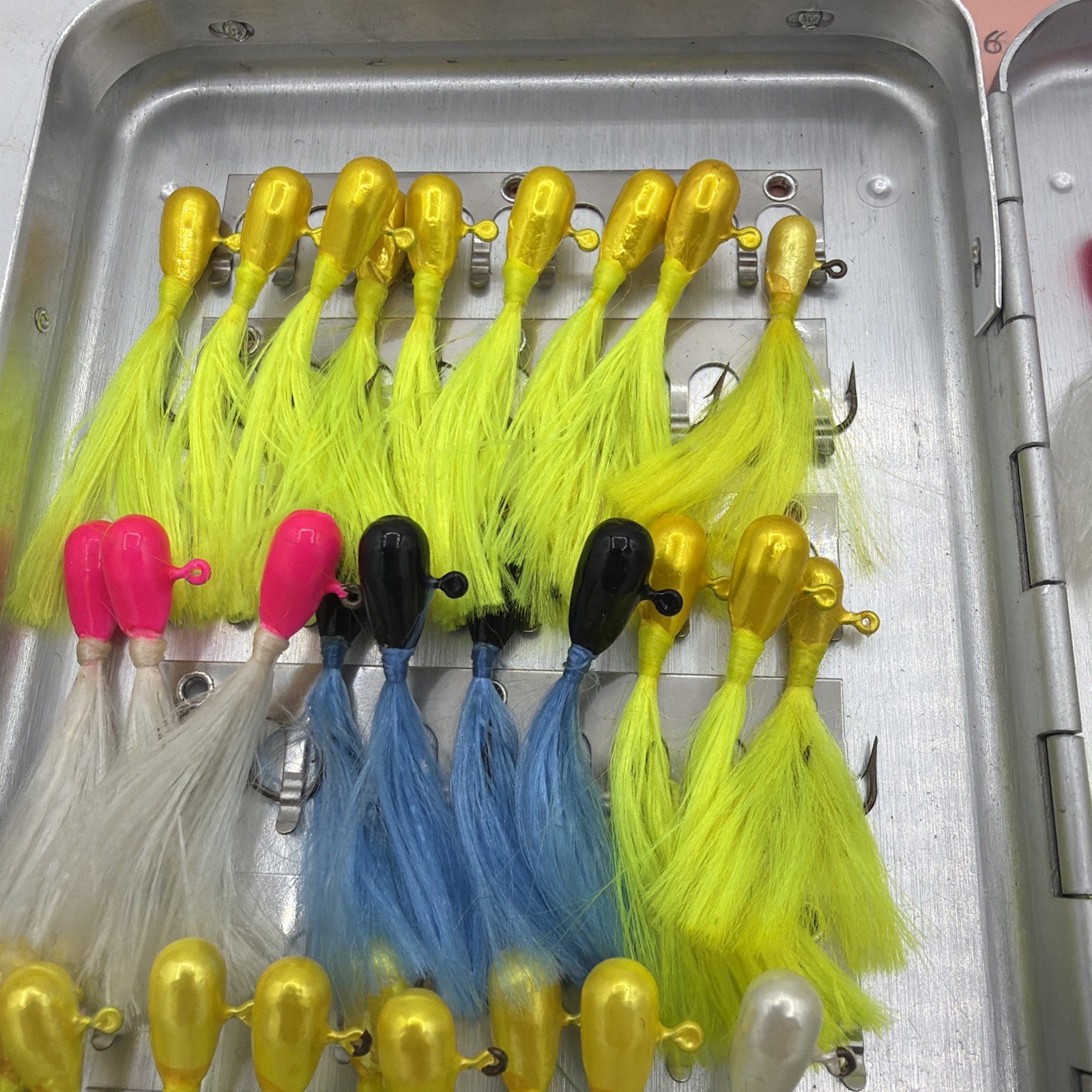 Vintage Lure 56 Crappie Jigs  Hand Tied Quiver 1/16-1/8 Maribou   Pennie #9 Box