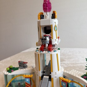 Lego DC Super Hero Girls Set 41232 Super Hero High School Factory Assembled READ