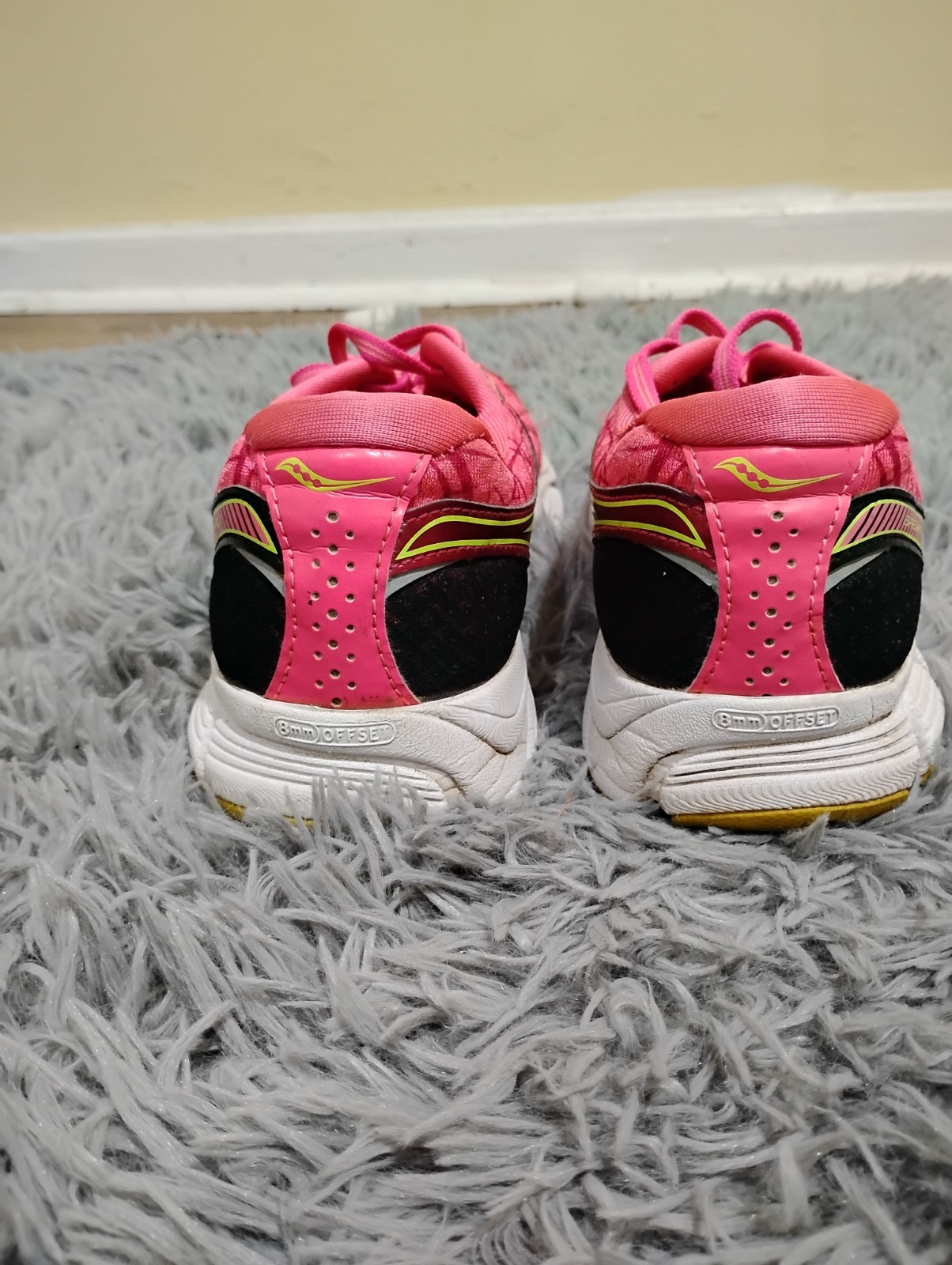 Saucony Breakthru Women’s 7.5 Pink Yellow Running Shoes Sneakers S10265-1 thumbnail 6
