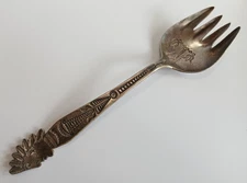 LARGE ANTIQUE NAVAJO INDIAN SILVER STAMPED INDIAN CHIEF PROFILE SERVING FORK