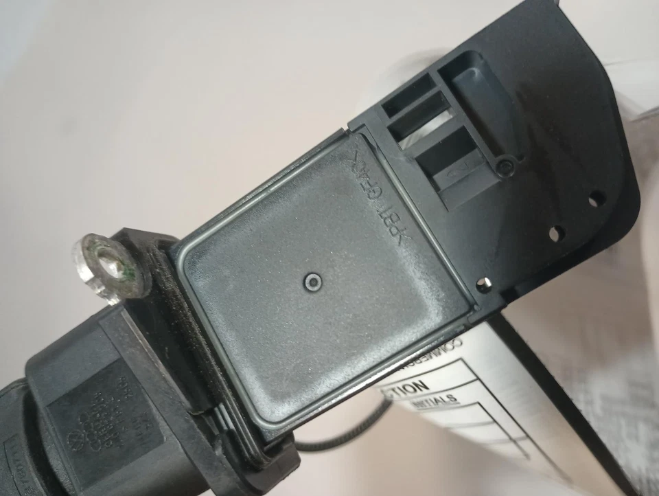 Medidor de flujo de aire de inyección de combustible usado se adapta a: Volkswagen Tiguan 2.0 2017 grado A Foto 2 de 4