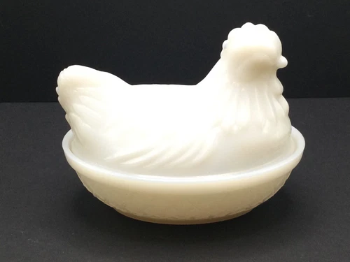 Milk Glass Indiana Glassware Hen on Nest 1950’s Chicken Bowl 4.5” long Vintage
