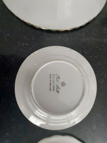 Medium Lustre Bowl and 2 Jam Dishes - Rose Motif - Picture 6 of 7
