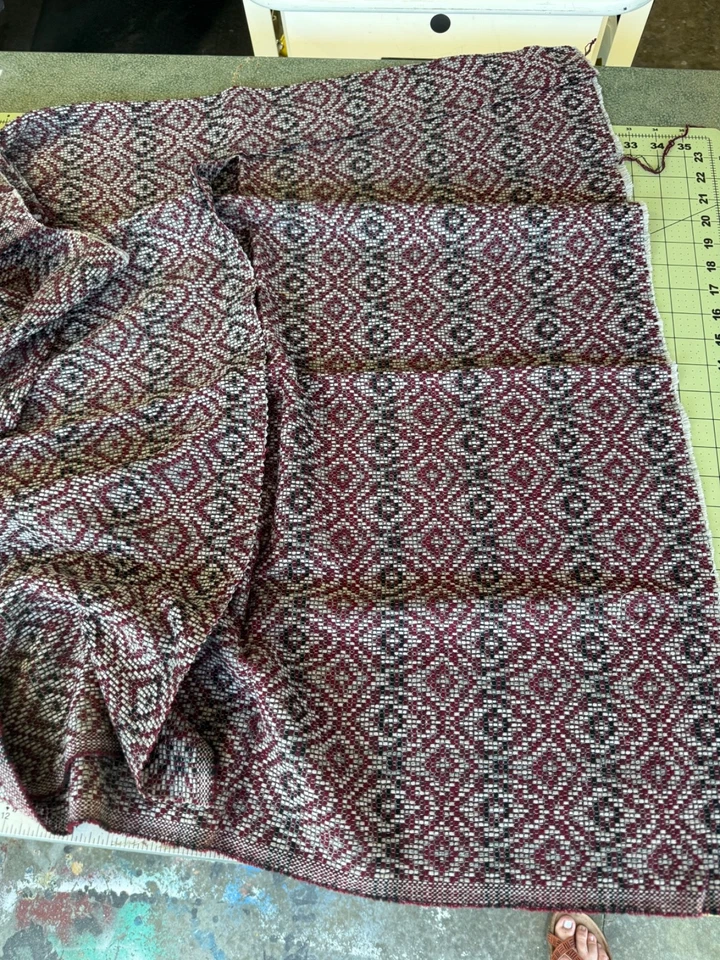 Pendleton Fabric Remnant mosaic berry  51" x 60" F127 - Image 3 of 4