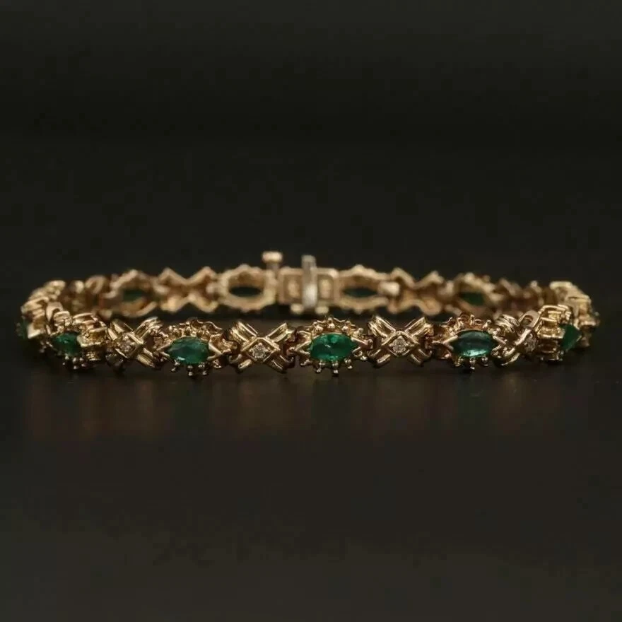 Brazalete Tenis 5 CT Corte Marquesa Creado en Laboratorio Verde Esmeralda Chapado en Oro Rosa 14K Foto 4 de 4