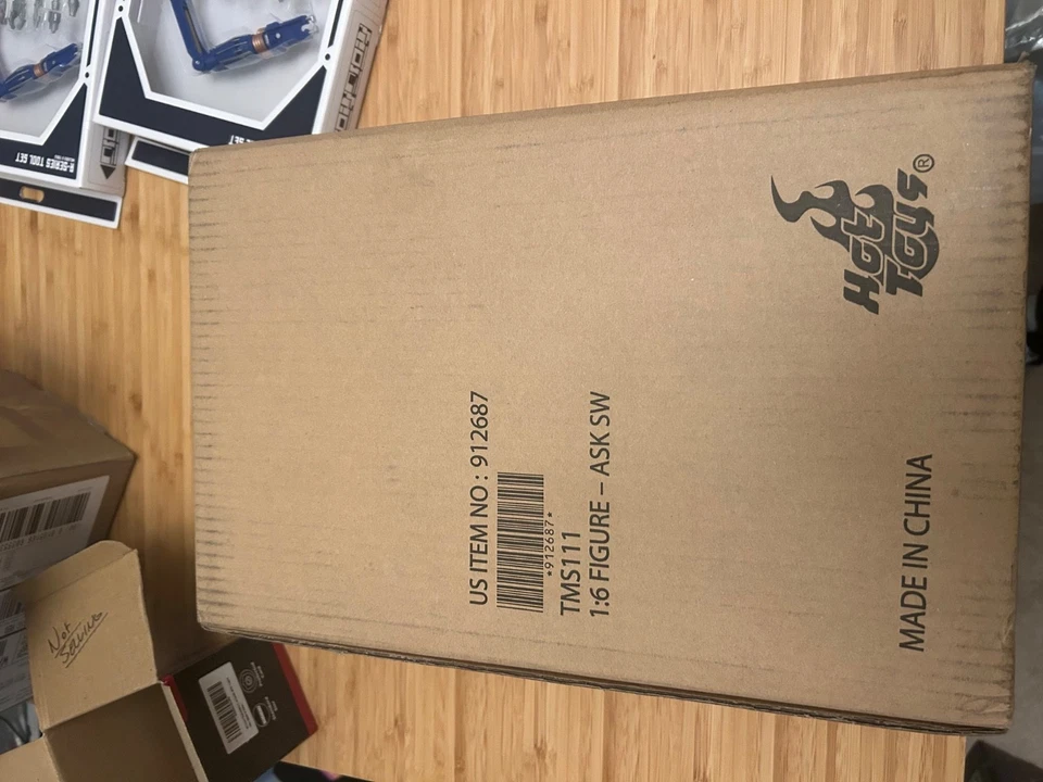 Hot Toys SELLADOS: Sabine Wren Foto 3 de 4