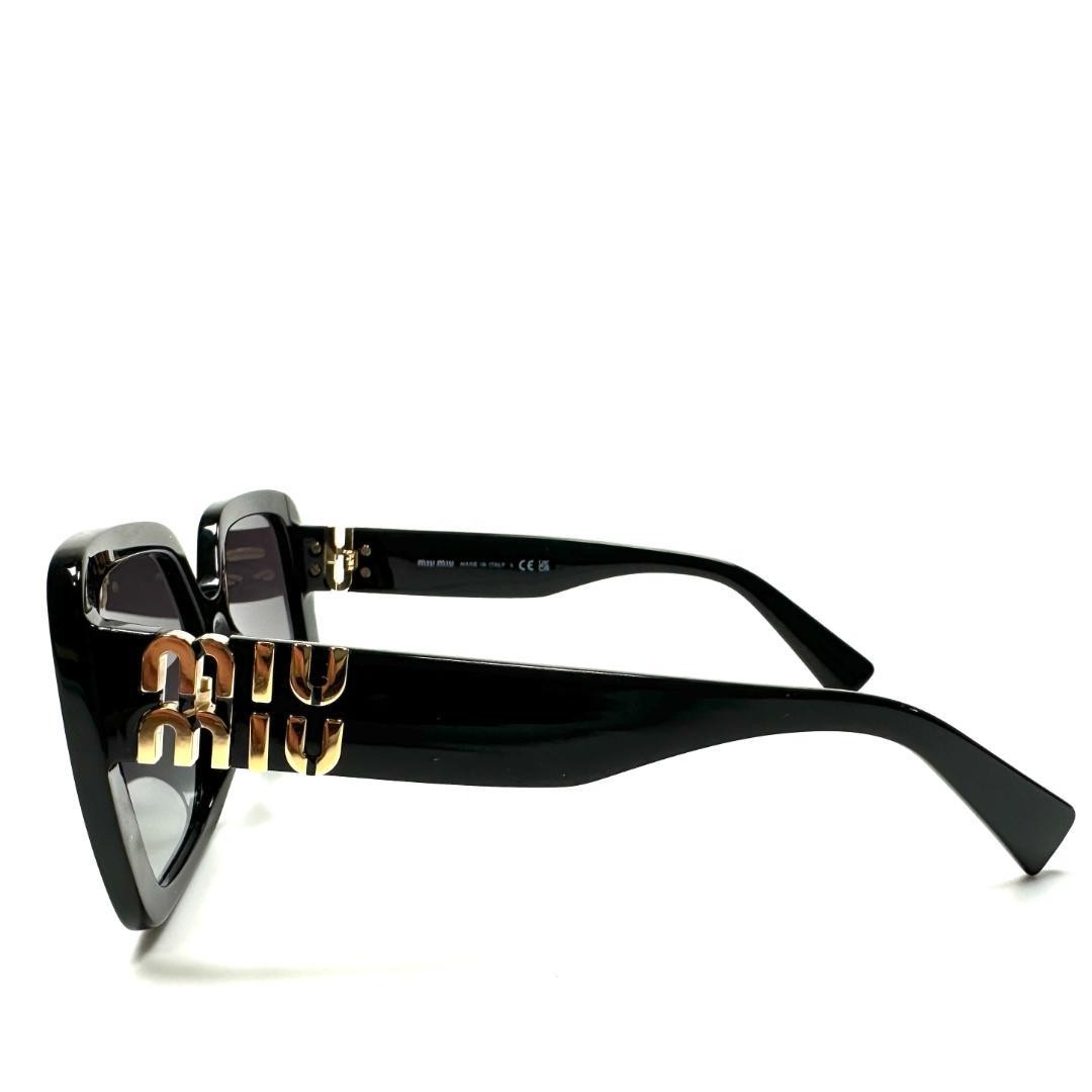 【極美品】miumiu Eyewear Grampus Sunglasses 極美品】miumiu Eyewear Grampus Sunglasses miumiu eyewear